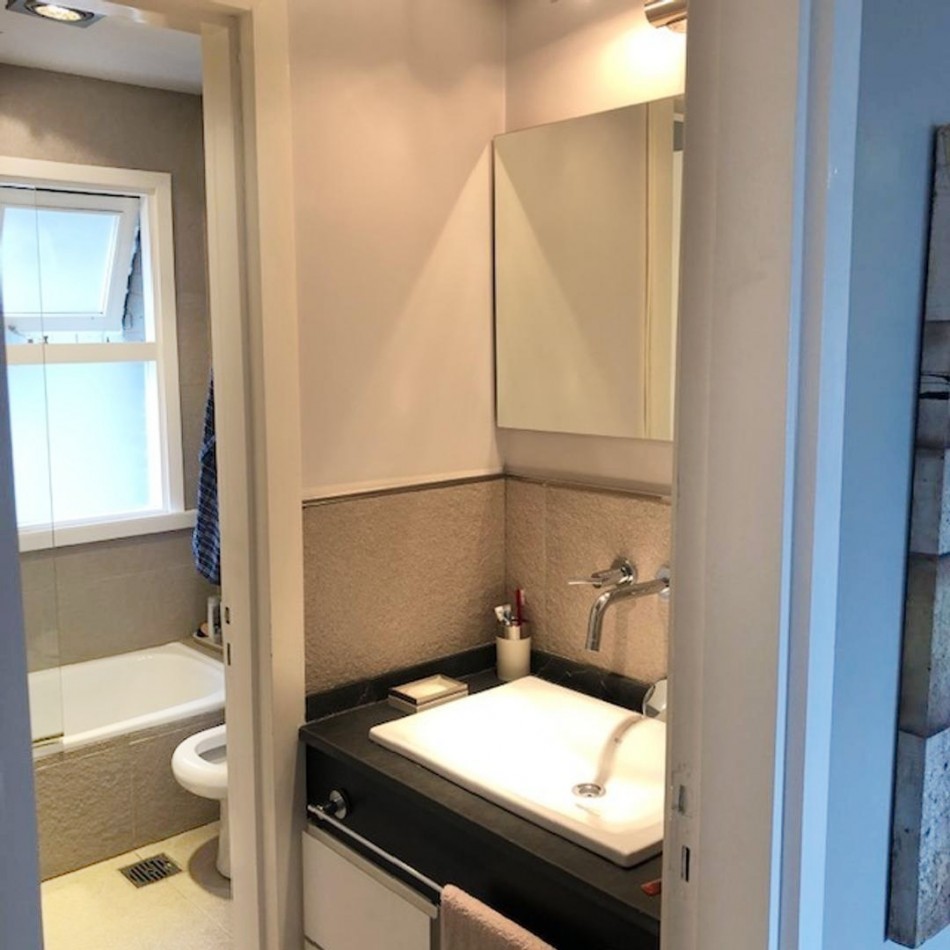 Casa 5 amb excelente vista lago Melipal .