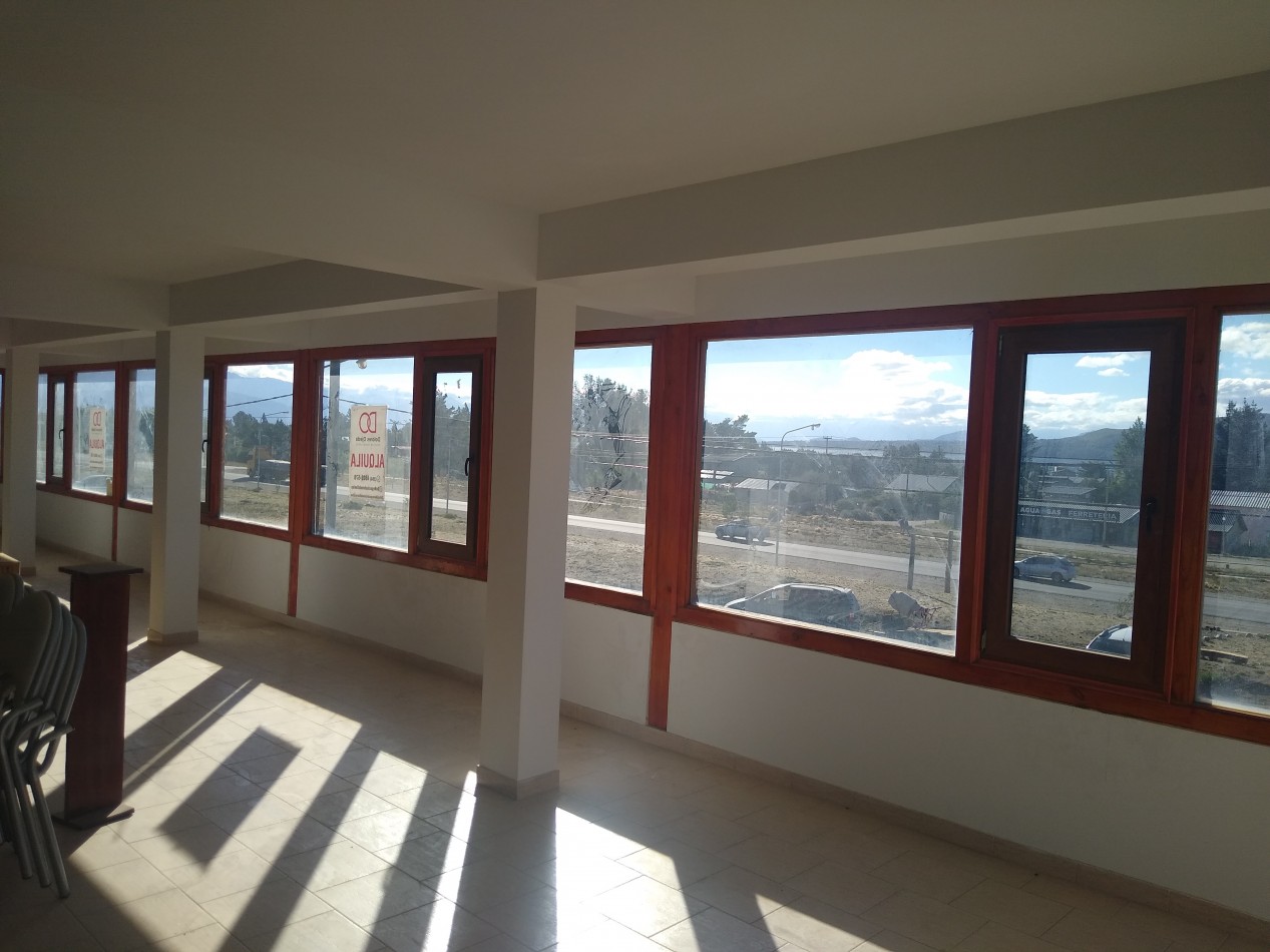 Local comercial en alquiler