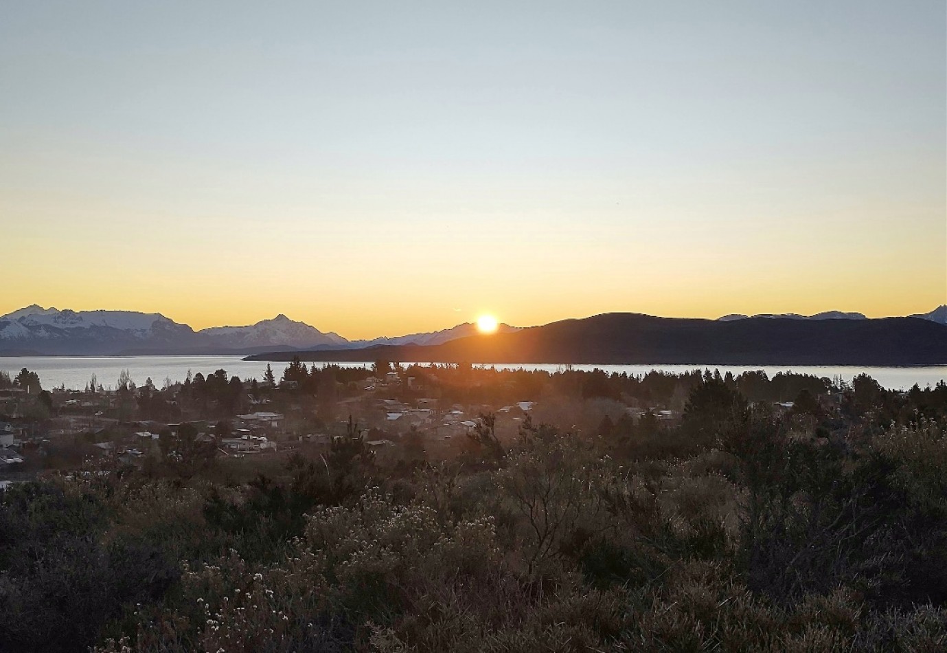 Lote con vista panoramica al Lago y Cordillera en Barrio Privado Barrancas de Dina Huapi