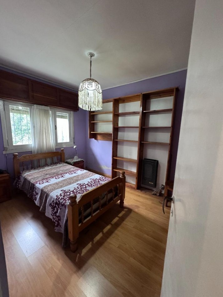 Casa en el centro en lote con factibilidad para edificio en venta Bariloche apta credito