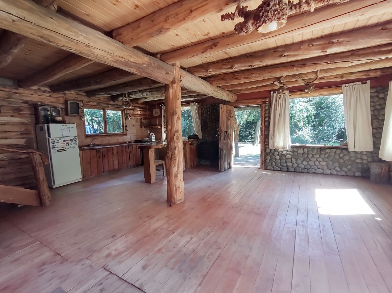 Lote con casa ideal para desarrollo turistico 