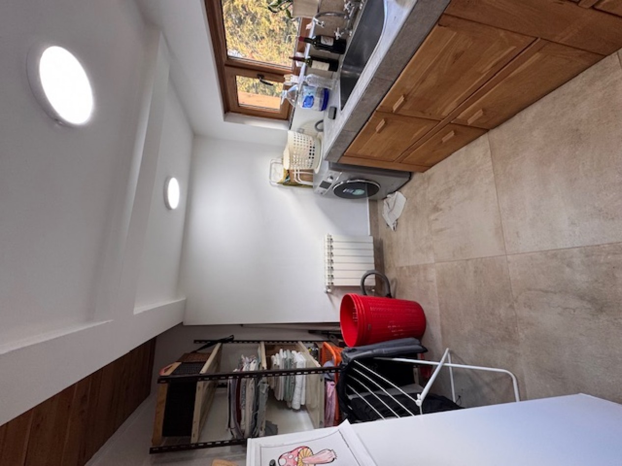 Amplia, luminosa y con vista al lago 