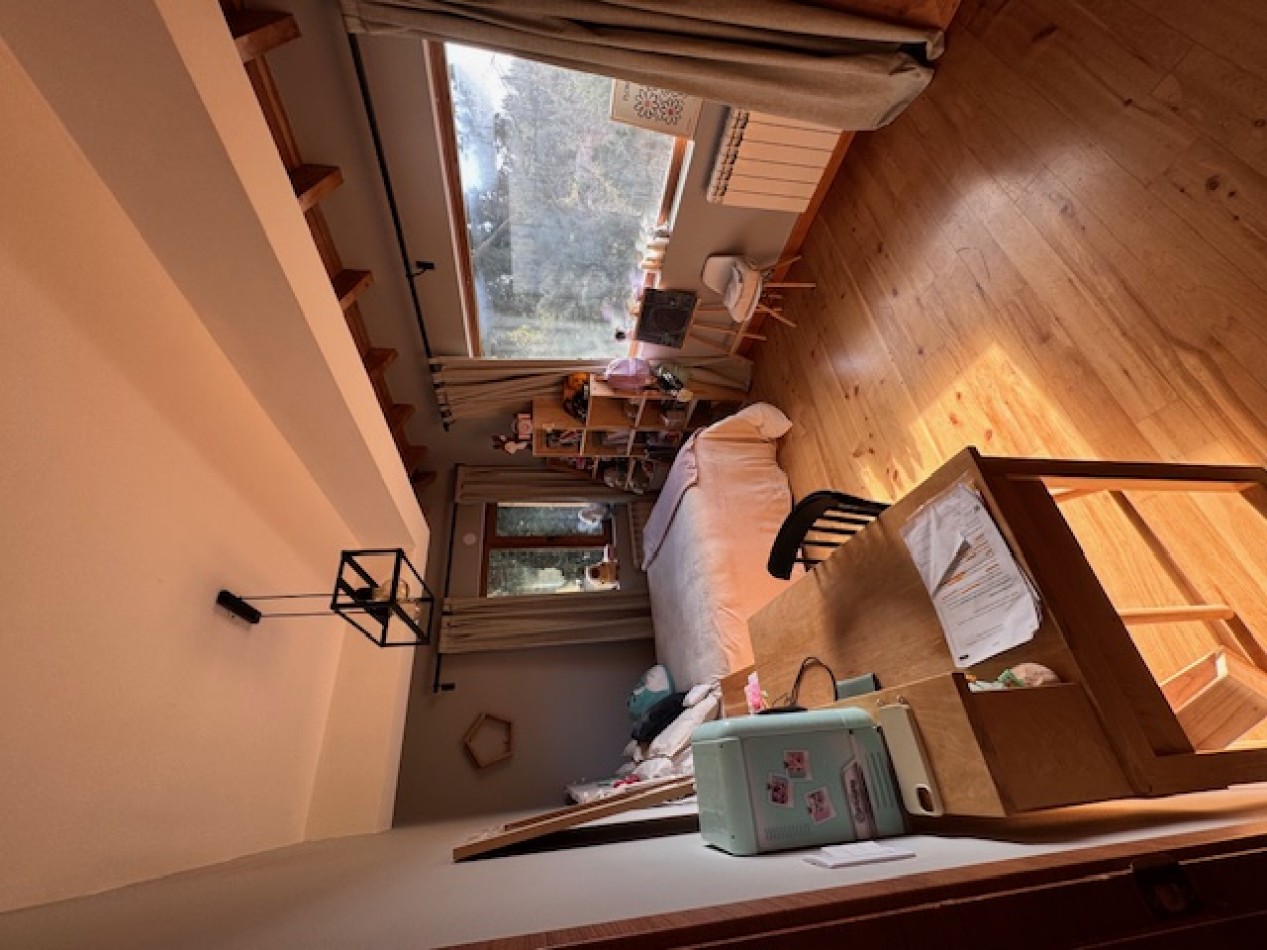 Amplia, luminosa y con vista al lago 