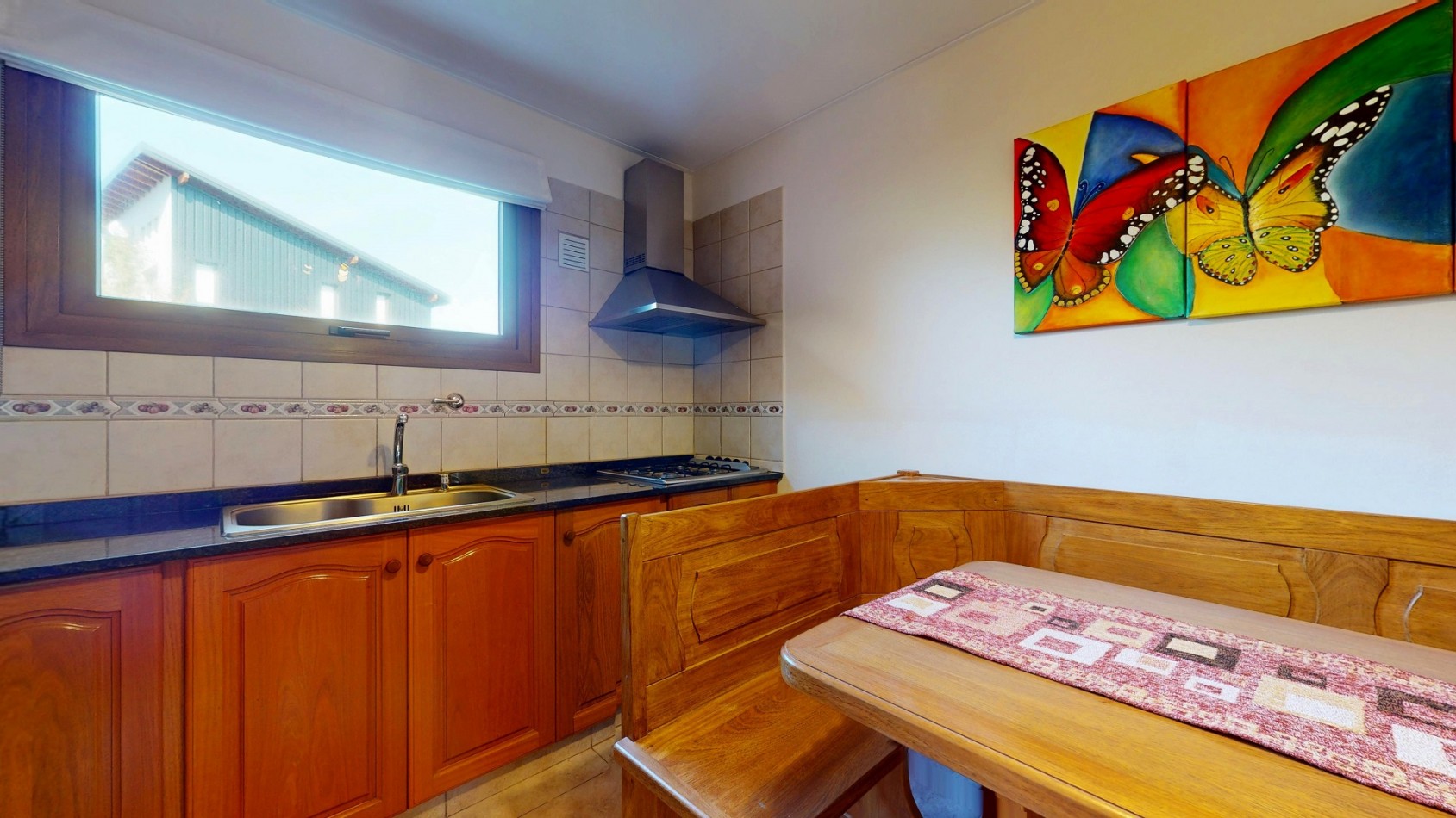 7 ambientes en Dina Huapi posibilidad de independizar el quincho como departamento anexo propiedad con potencial para desarrollar vivienda mas renta ideal