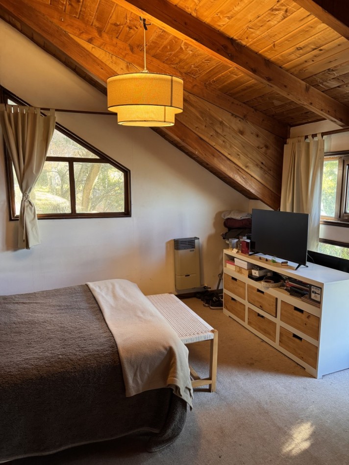 Pintoresca casa den venta con Vista al lago 