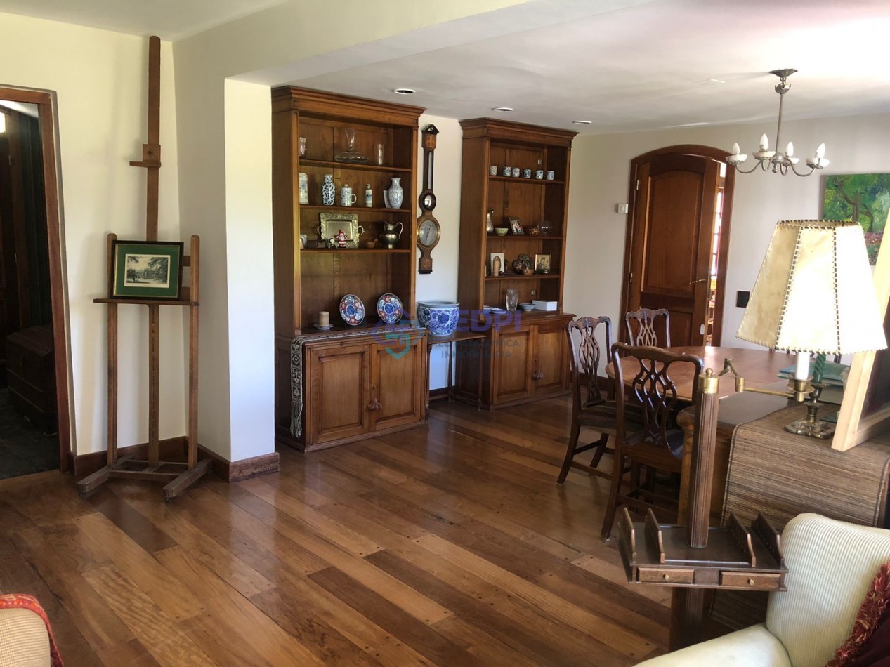 Casa estilo clasico en Melipal 