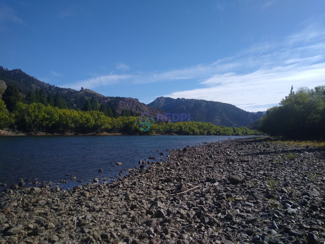 Costa de rio Limay