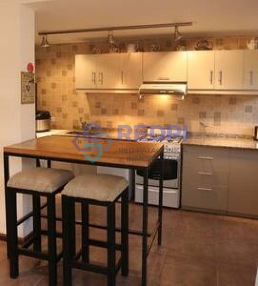 Departamento urbano con vista al lago 