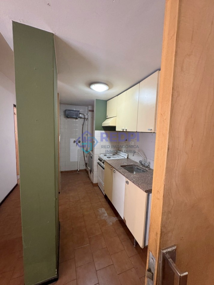 Departamento centrico con patio a reciclar