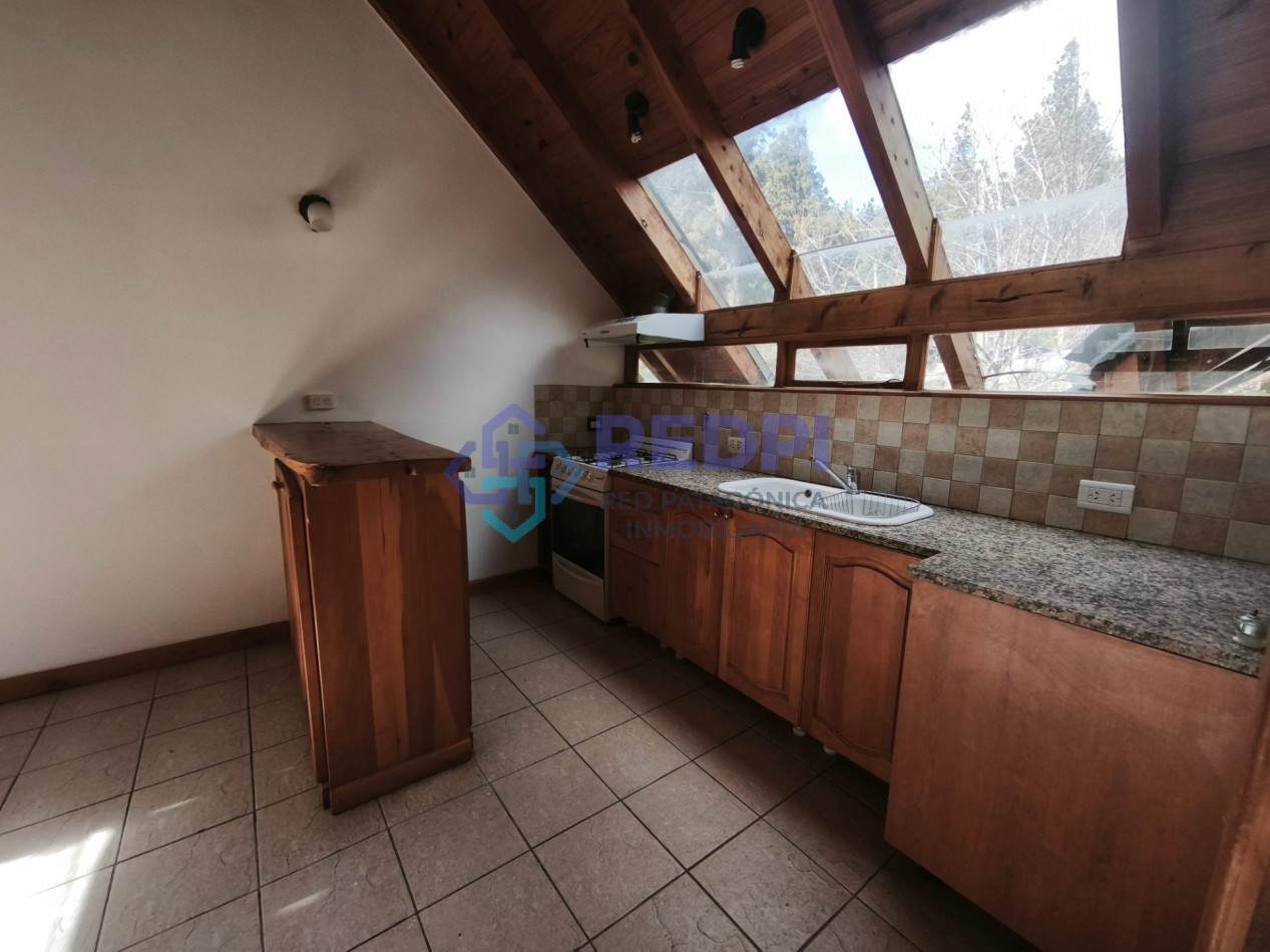 Casa de tres dormitorios en barrio Las Margaritas alquiler permanente 