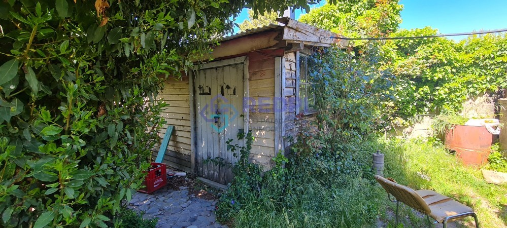 Casa en lote apto edificio en B° Ñireco, Bariloche, en venta
