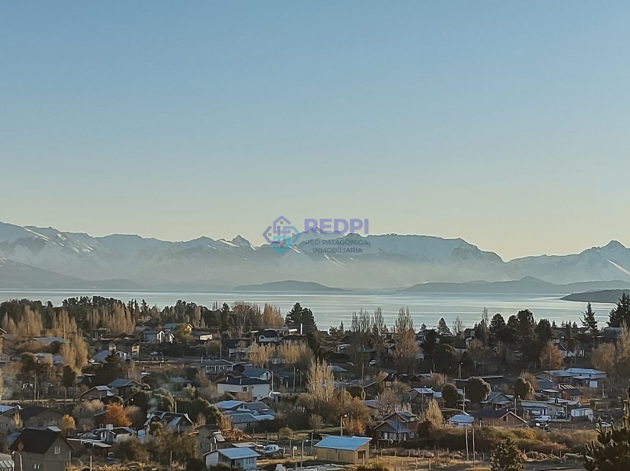 Lote con vista panoramica al Lago y Cordillera en Barrio Privado Barrancas de Dina Huapi