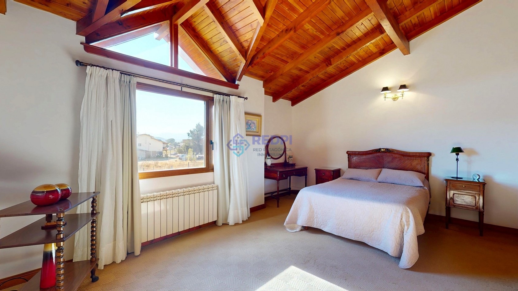 7 ambientes en Dina Huapi posibilidad de independizar el quincho como departamento anexo propiedad con potencial para desarrollar vivienda mas renta ideal