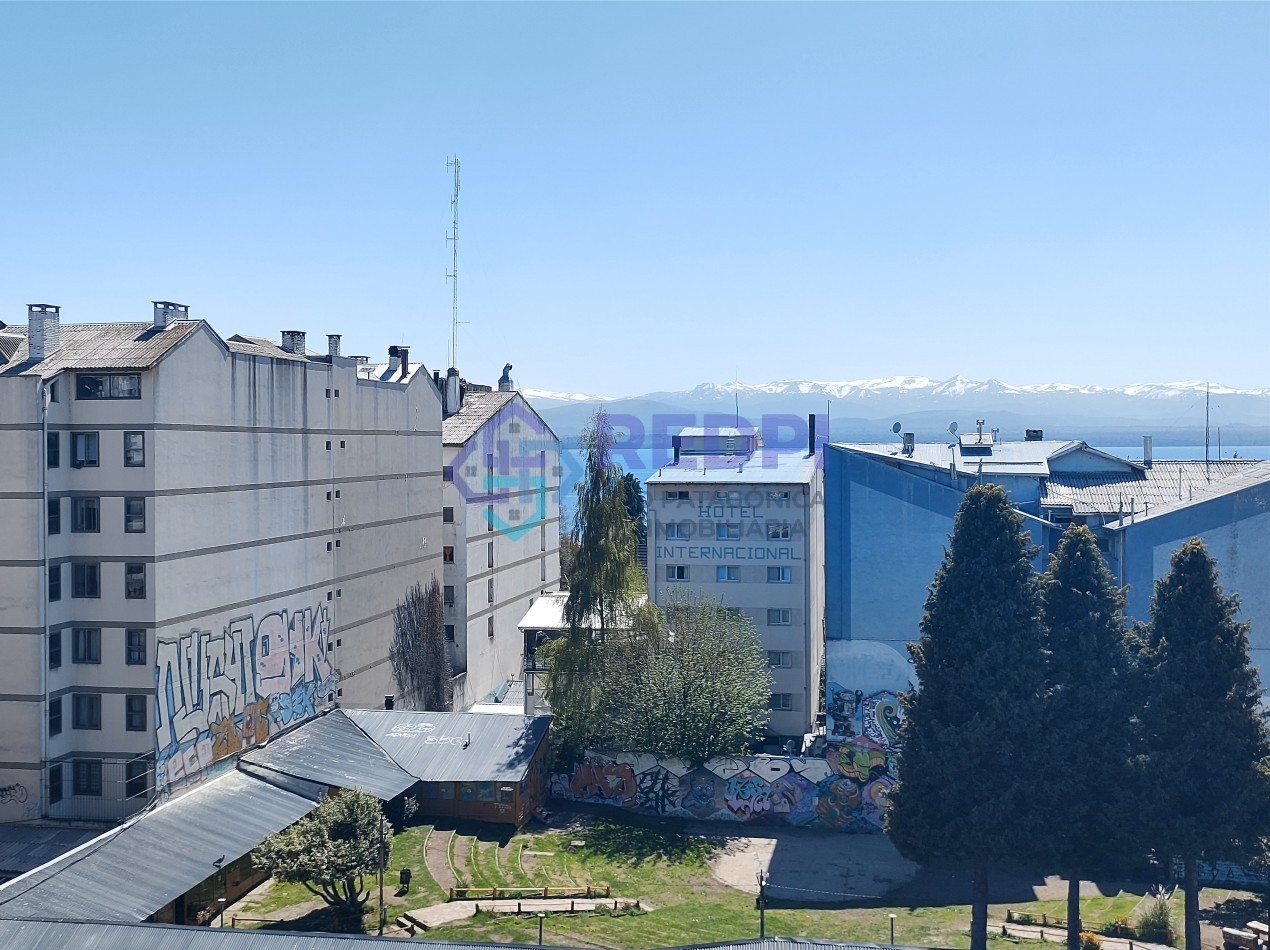 Semipiso en el centro de Bariloche duplex 2 suites con vista apto credito hipotecario 
