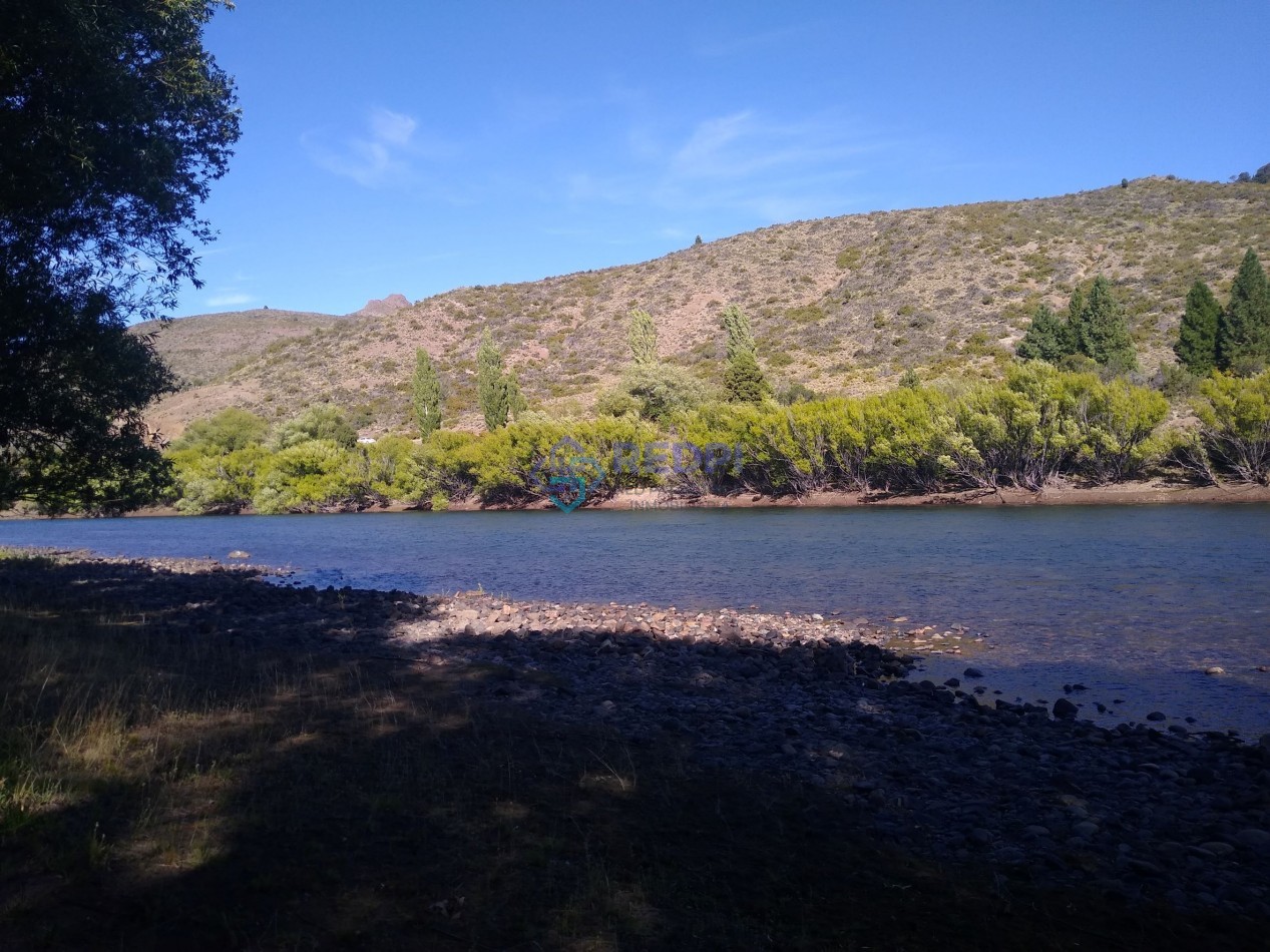 Costa de rio Limay