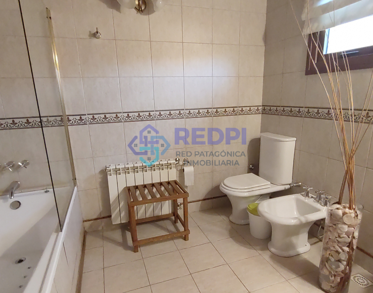 5 dorm con amplio quincho o depto en Dina Huapi