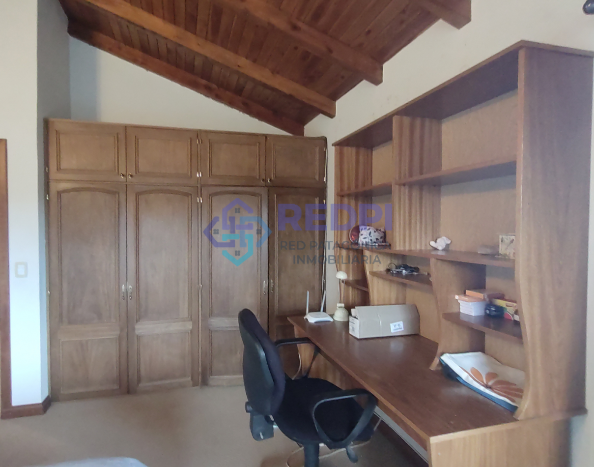 5 dorm con amplio quincho o depto en Dina Huapi