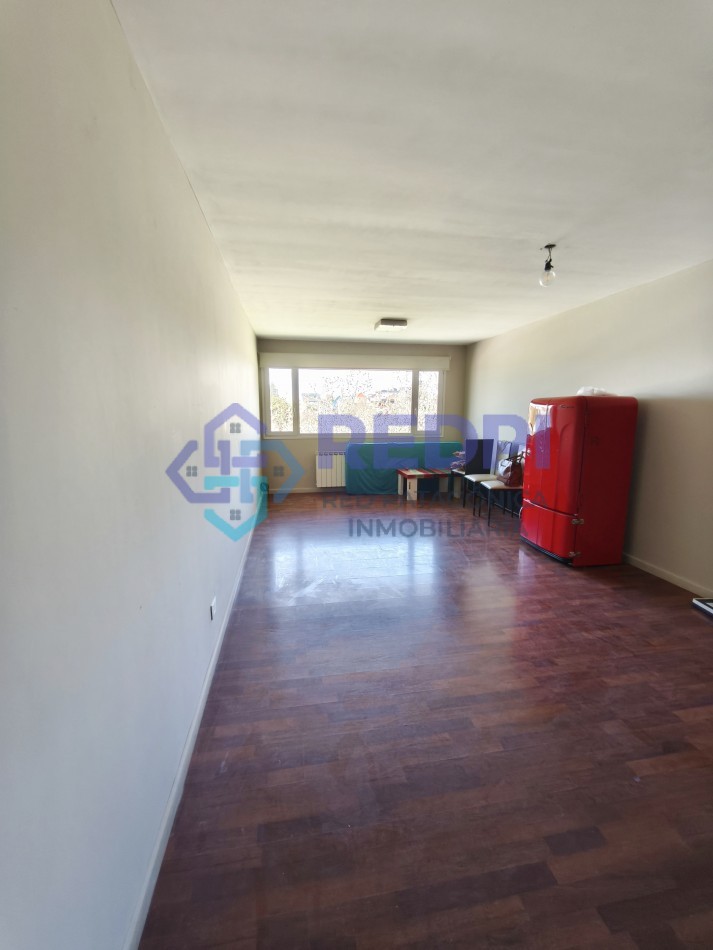 Departamento centrico con cochera y vista
