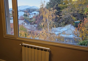 Amplio, luminoso y comodo departamento 