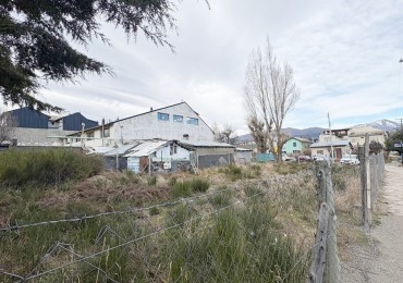 Lote urbano en esquina FOT 100%