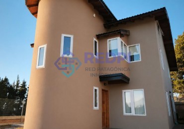 Departamento 2 ambientes con entrepiso cochera porton automatizado impecable en venta Bariloche Barrio San Francisco apto credito apto profesional y turismo 