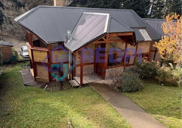 Casa de tres dormitorios en barrio Las Margaritas alquiler permanente 
